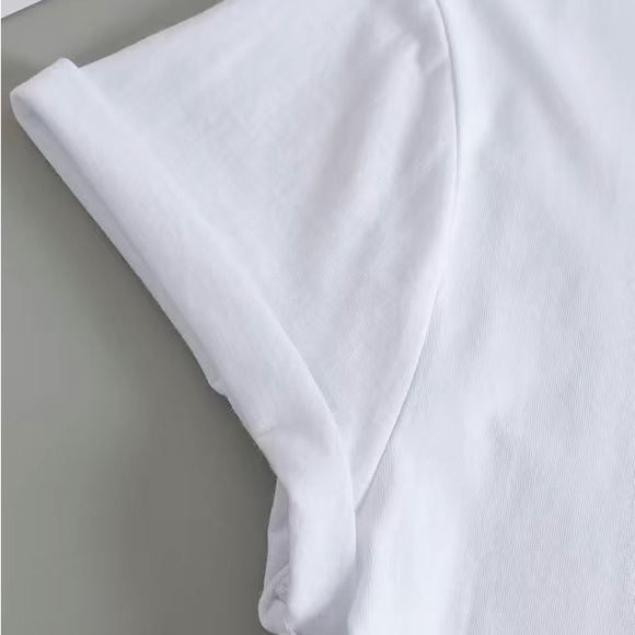 NWOT- Graphic Tee- I May Look Calm But In My Head I’ve Slapped You 3 Times - Picture 6 of 7